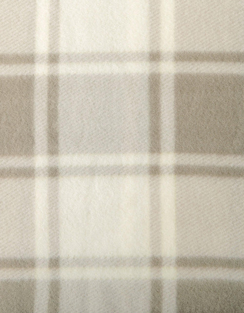 Load image into Gallery viewer, Printed Fleece Sheet - Dara Collection
