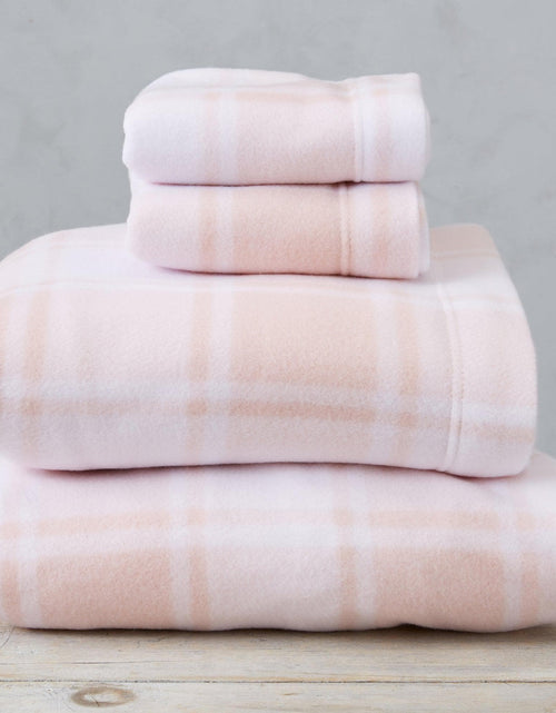 Load image into Gallery viewer, Printed Fleece Sheet - Dara Collection
