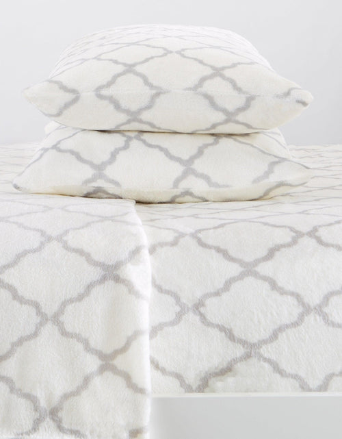 Load image into Gallery viewer, Printed Plush Sheet - Velvet Luxe Lattice Collection
