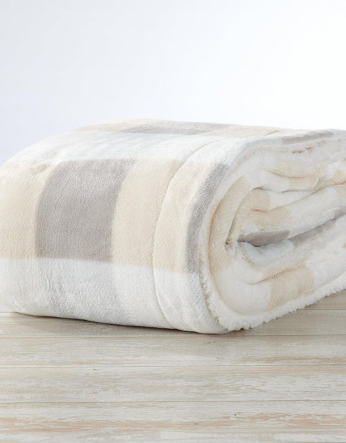 Load image into Gallery viewer, Velvet Plush Sherpa Luxury Bed Blanket - Kinsley Collection
