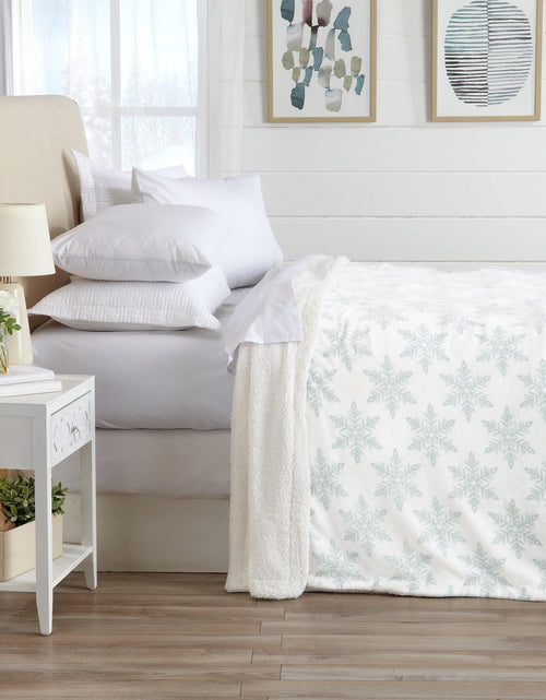 Load image into Gallery viewer, Velvet Plush Sherpa Luxury Bed Blanket - Kinsley Collection
