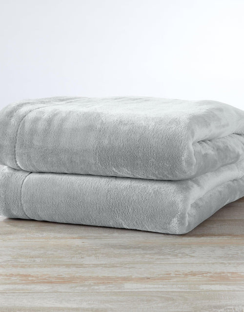 Load image into Gallery viewer, Velvet Plush Sherpa Luxury Bed Blanket - Kinsley Collection
