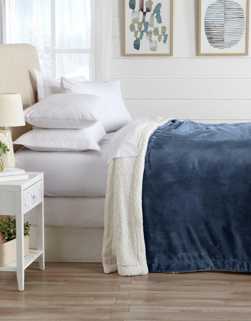 Load image into Gallery viewer, Velvet Plush Sherpa Luxury Bed Blanket - Kinsley Collection
