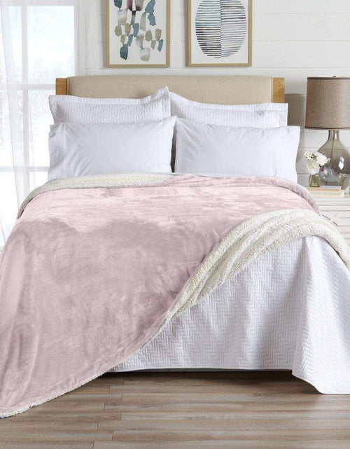 Load image into Gallery viewer, Velvet Plush Sherpa Luxury Bed Blanket - Kinsley Collection

