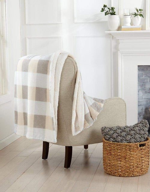 Load image into Gallery viewer, Velvet Plush Sherpa Luxury Bed Blanket - Kinsley Collection
