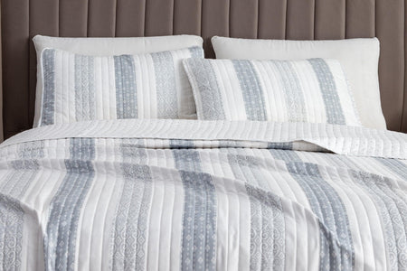 Stripe Quilt - Adele Collection
