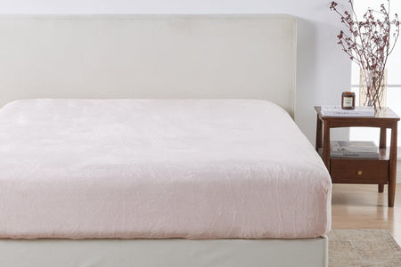 Solid Plush Fitted Sheet - Velvet Luxe Collection