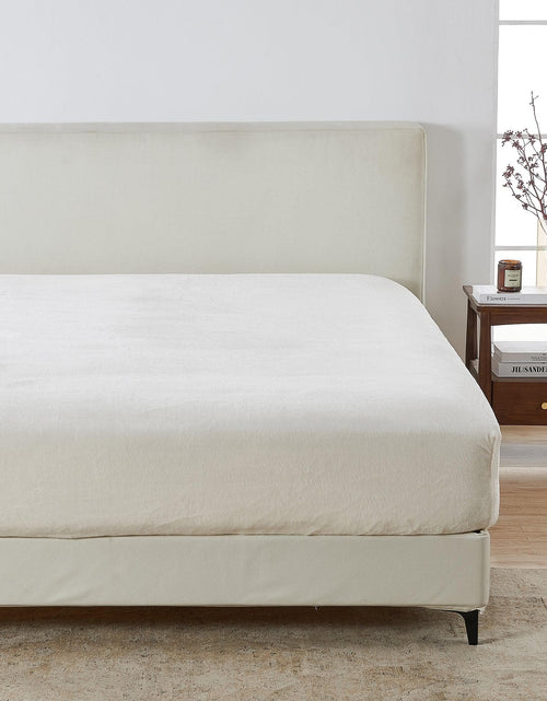 Load image into Gallery viewer, Solid Plush Fitted Sheet - Velvet Luxe Collection
