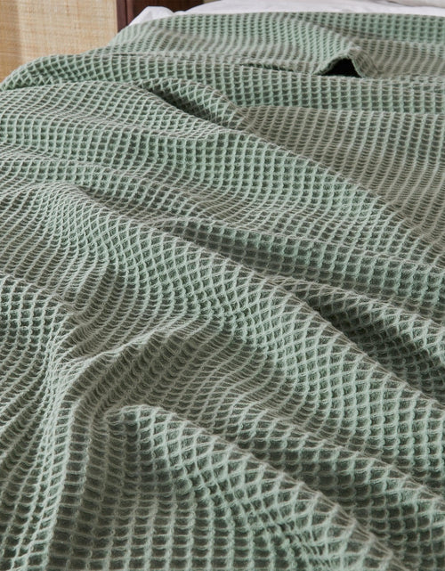 Load image into Gallery viewer, 100% Cotton Waffle Weave Blanket - Mikala Collection
