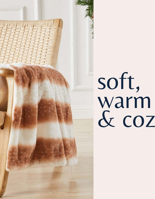 Load image into Gallery viewer, Faux Fur Printed Throw Blanket - Aaliyah Collection
