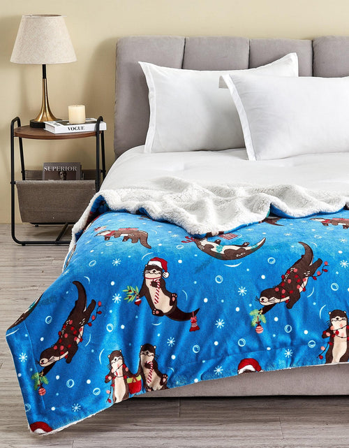 Load image into Gallery viewer, Holiday Sherpa Throw - Esmay Collection
