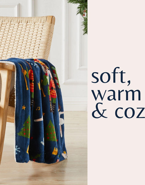 Load image into Gallery viewer, Holiday Sherpa Throw - Esmay Collection
