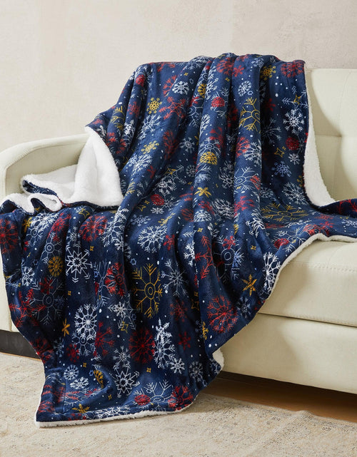 Load image into Gallery viewer, Sherpa Throw Blanket - Eve Collection
