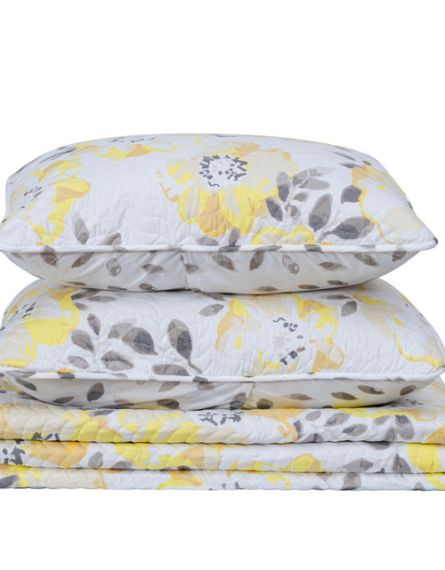 Load image into Gallery viewer, Floral Quilt Set - Helene Collection

