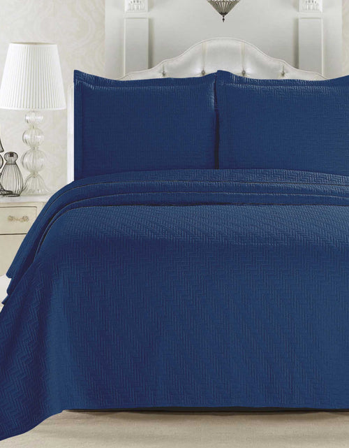 Load image into Gallery viewer, Herringbone Stitched Quilt - Louise Collection
