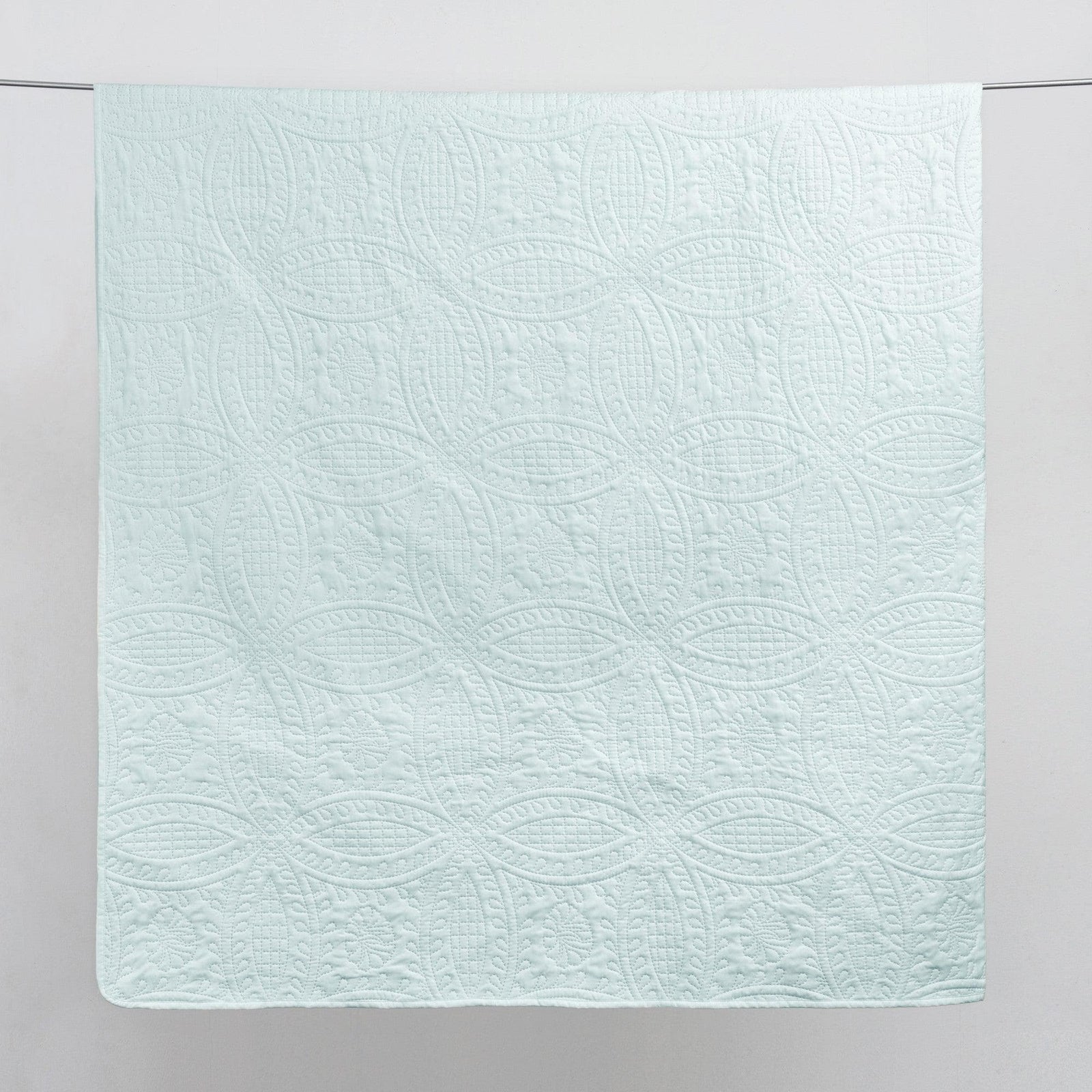 Oversized Medallion Quilt Set - Clara Collection