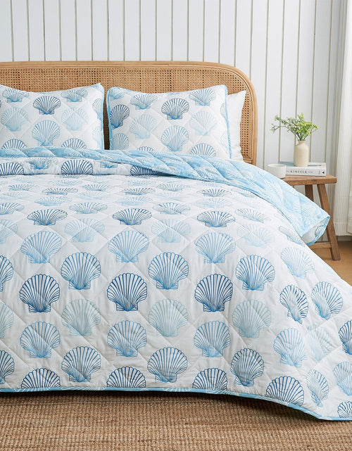 Load image into Gallery viewer, Coastal Blue Seashell Quilt Set - Cersi Collection
