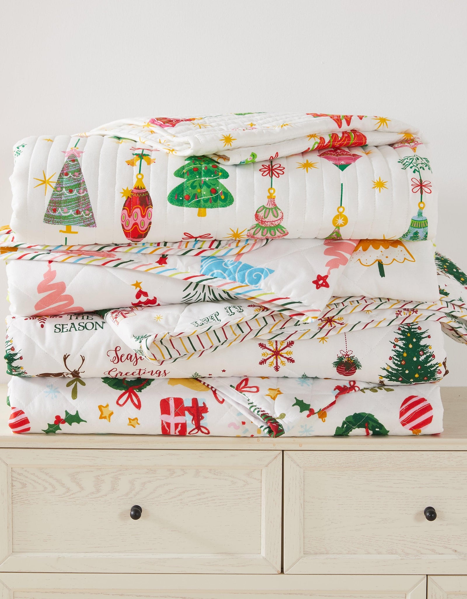 Colorful Holiday Quilt Set - Midnight Magic Collection