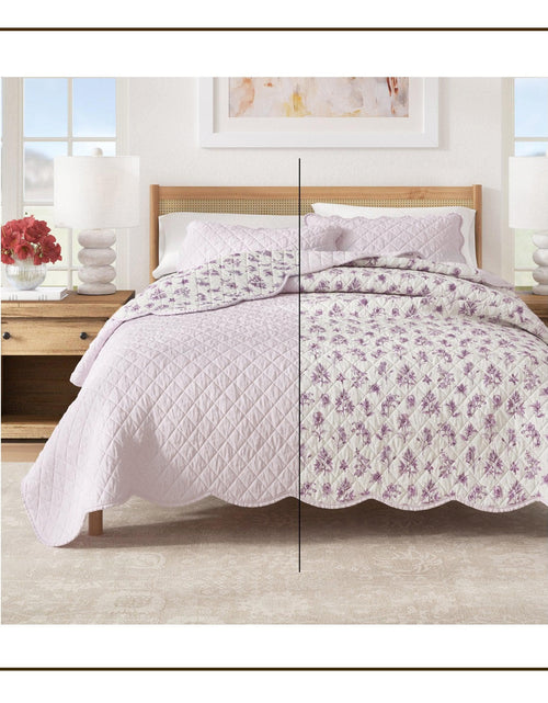 Load image into Gallery viewer, Floral Print &amp; Scallopeded Edge Cotton Quilt Set - Sandie Collection
