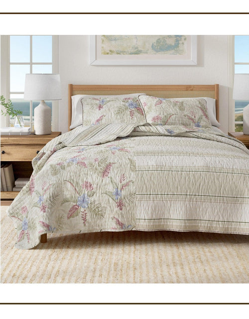Load image into Gallery viewer, Floral Printed Cotton Quilt Set - Mendocino Collection
