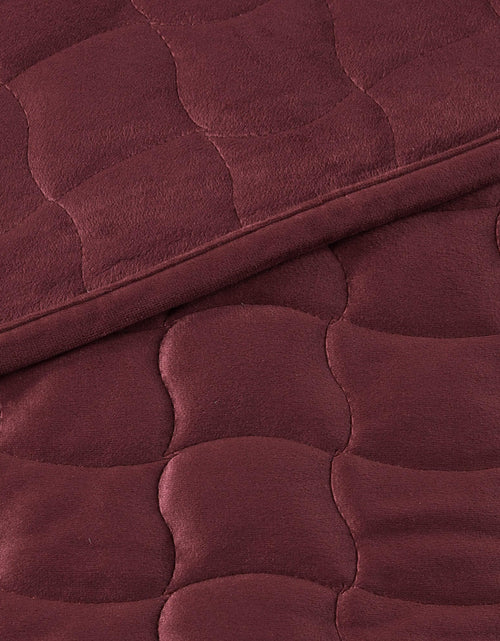 Load image into Gallery viewer, Velvet Box-Stitched Quilt Set - Vivica Collection
