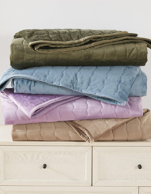 Load image into Gallery viewer, Velvet Box-Stitched Quilt Set - Vivica Collection
