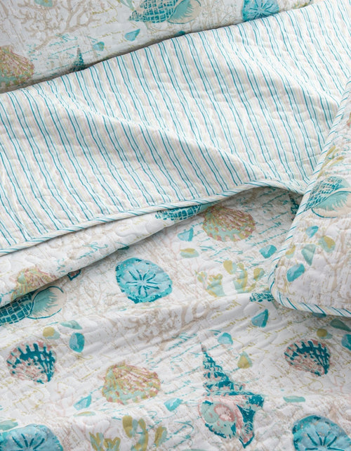 Load image into Gallery viewer, Seashell &amp; Coral Quilt Set - Westsands Collection
