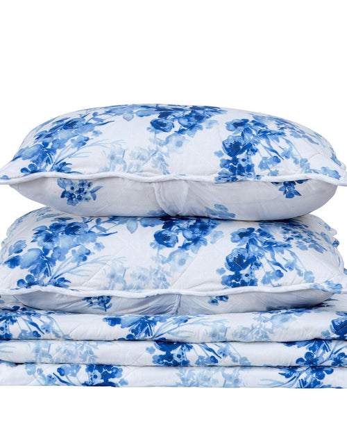 Load image into Gallery viewer, Watercolor Leaves Quilt Set - Jacqueline Collection
