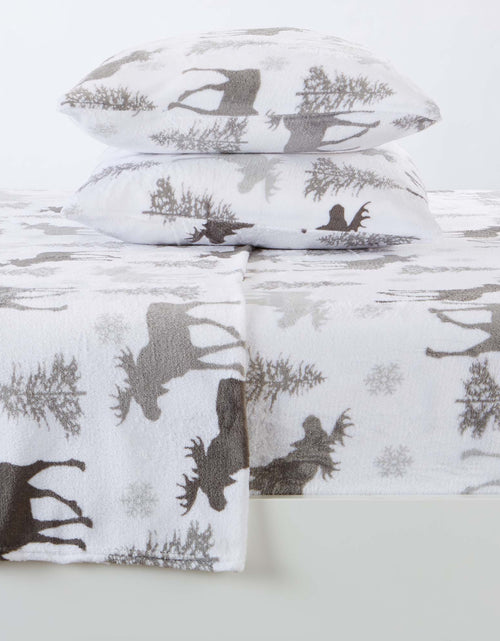 Load image into Gallery viewer, Printed Plush Sheet - Velvet Luxe Collection

