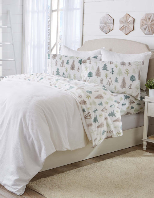 Load image into Gallery viewer, Printed Plush Sheet - Velvet Luxe Collection
