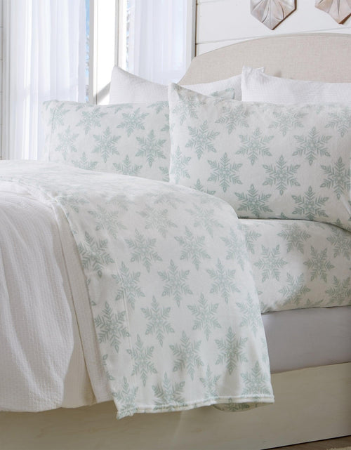Load image into Gallery viewer, Printed Plush Sheet - Velvet Luxe Collection
