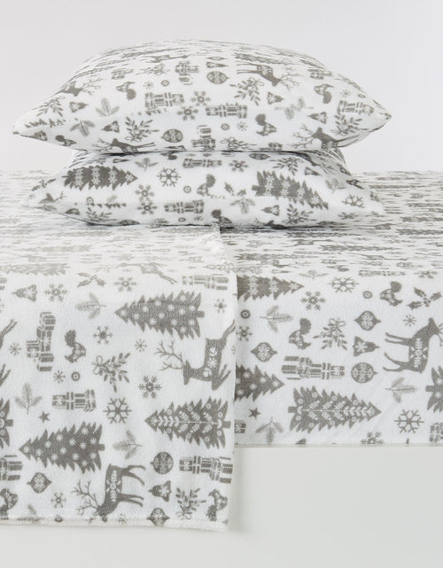 Load image into Gallery viewer, Printed Plush Sheet - Velvet Luxe Collection
