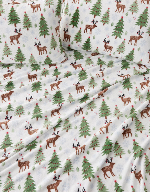 Load image into Gallery viewer, Printed Plush Sheet - Velvet Luxe Collection
