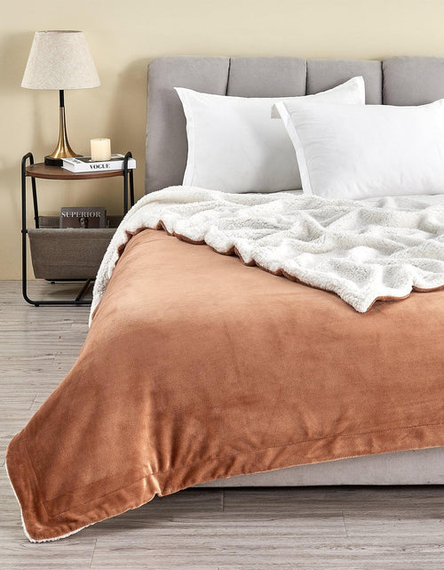 Load image into Gallery viewer, Velvet Plush Sherpa Luxury Bed Blanket - Kinsley Collection
