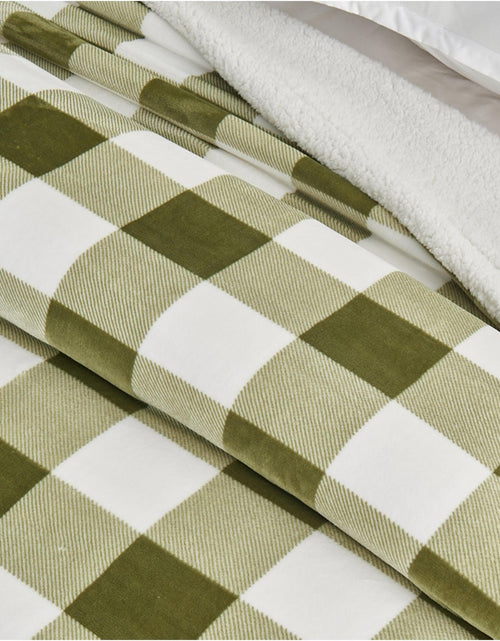 Load image into Gallery viewer, Velvet Plush Sherpa Luxury Bed Blanket - Kinsley Collection
