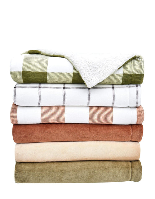 Load image into Gallery viewer, Velvet Plush Sherpa Luxury Bed Blanket - Kinsley Collection

