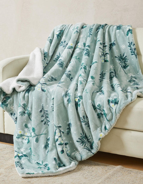 Load image into Gallery viewer, Velvet Plush Sherpa Luxury Bed Blanket - Kinsley Collection
