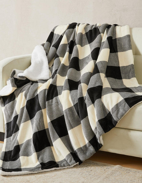 Load image into Gallery viewer, Velvet Plush Sherpa Luxury Bed Blanket - Kinsley Collection
