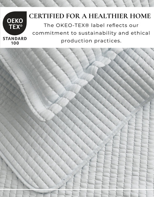 Load image into Gallery viewer, Solid Quilt - Alicia Collection
