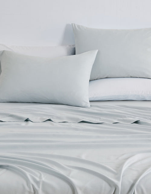Load image into Gallery viewer, TENCEL™ Lyocell &amp; Linen Blend Sheet Set - Magdalena Collection
