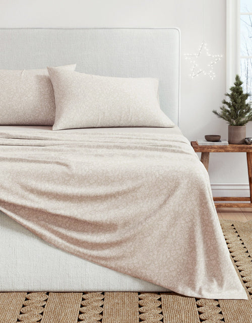 Load image into Gallery viewer, Turkish Cotton Flannel Sheet Set - Winter Floral Collection
