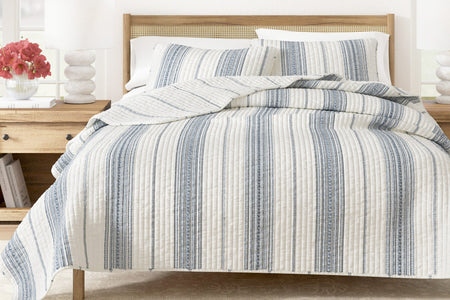 Stripe Quilt - Wesley Collection