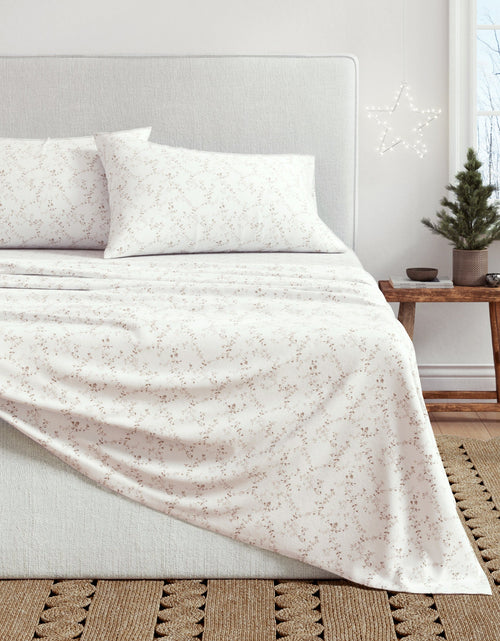 Load image into Gallery viewer, Turkish Cotton Flannel Sheet Set - Winter Floral Collection
