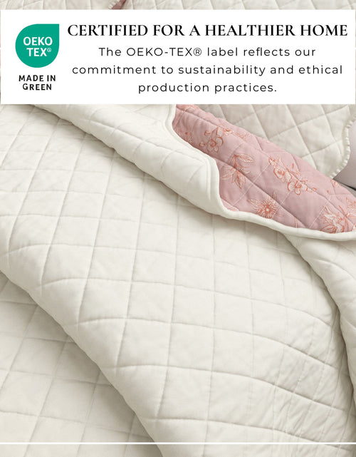 Load image into Gallery viewer, Floral Print &amp; Scallopeded Edge Cotton Quilt Set - Sandie Collection

