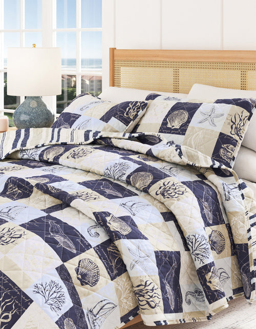 Load image into Gallery viewer, Caspian Collection Coastal Patchwork Quilt Set
