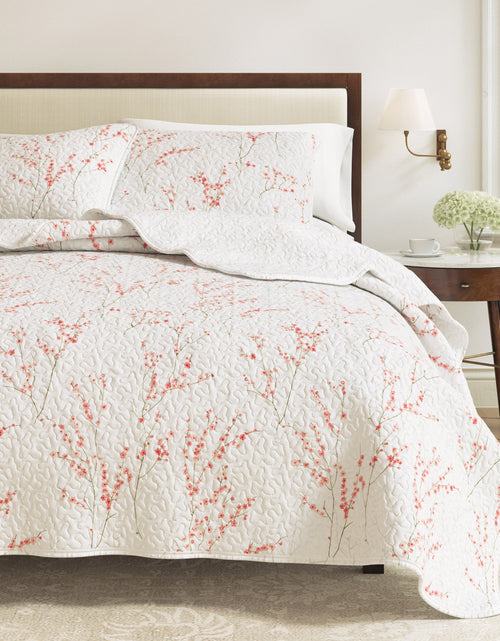 Load image into Gallery viewer, Floral Quilt - Sakura Collection
