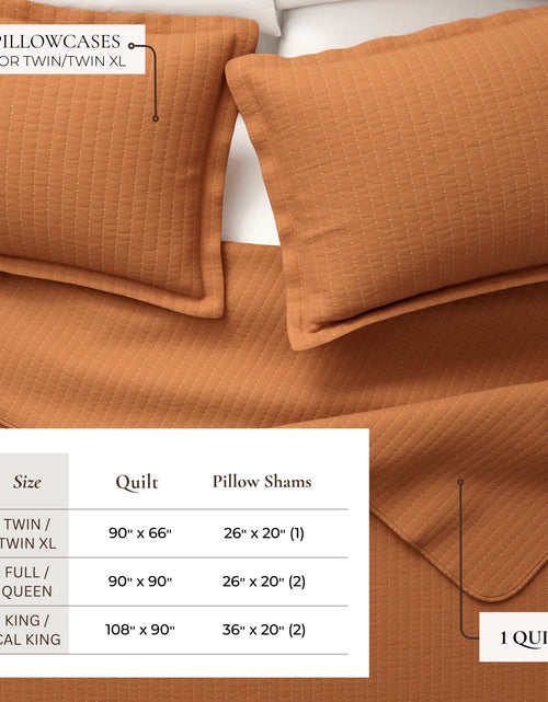 Load image into Gallery viewer, Solid Quilt - Alicia Collection
