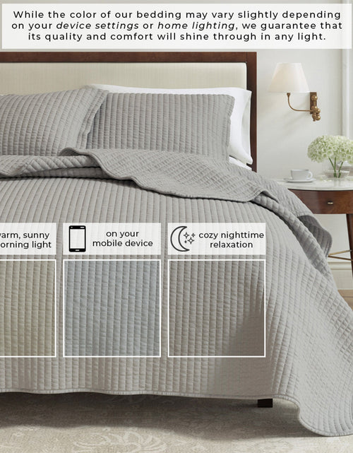 Load image into Gallery viewer, Solid Quilt - Alicia Collection
