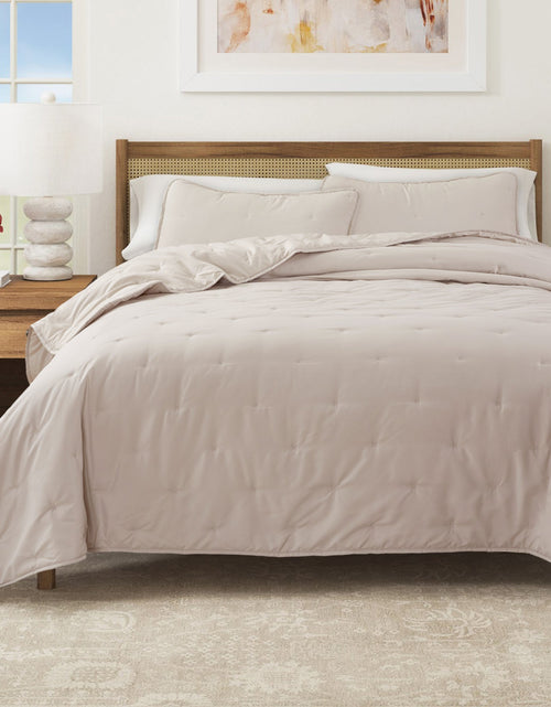 Load image into Gallery viewer, Dot Stitched Quilt Set - Dot-Hemmed Collection
