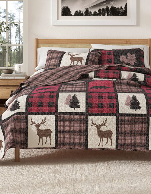 Load image into Gallery viewer, Lodge Quilt - Stonehurst Collection
